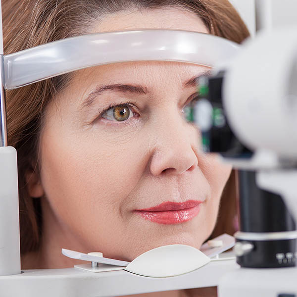 Laser Eye Surgery Negligence / Personal Injury Claim Managers / Accident Claims Portsmouth